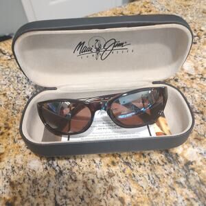 Maui Jim Sunglasses MJ-136-10 Brown Polarized Made in Japan Nice Condition